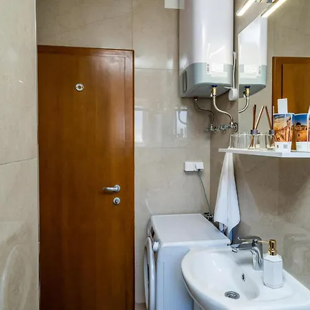 Amazing In Mokosica With Wifi Mokošica