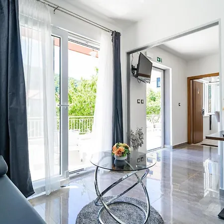 شقة 1 Bedroom In Mokošica