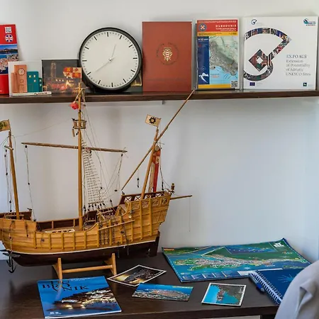 Amazing In Mokosica With Wifi *